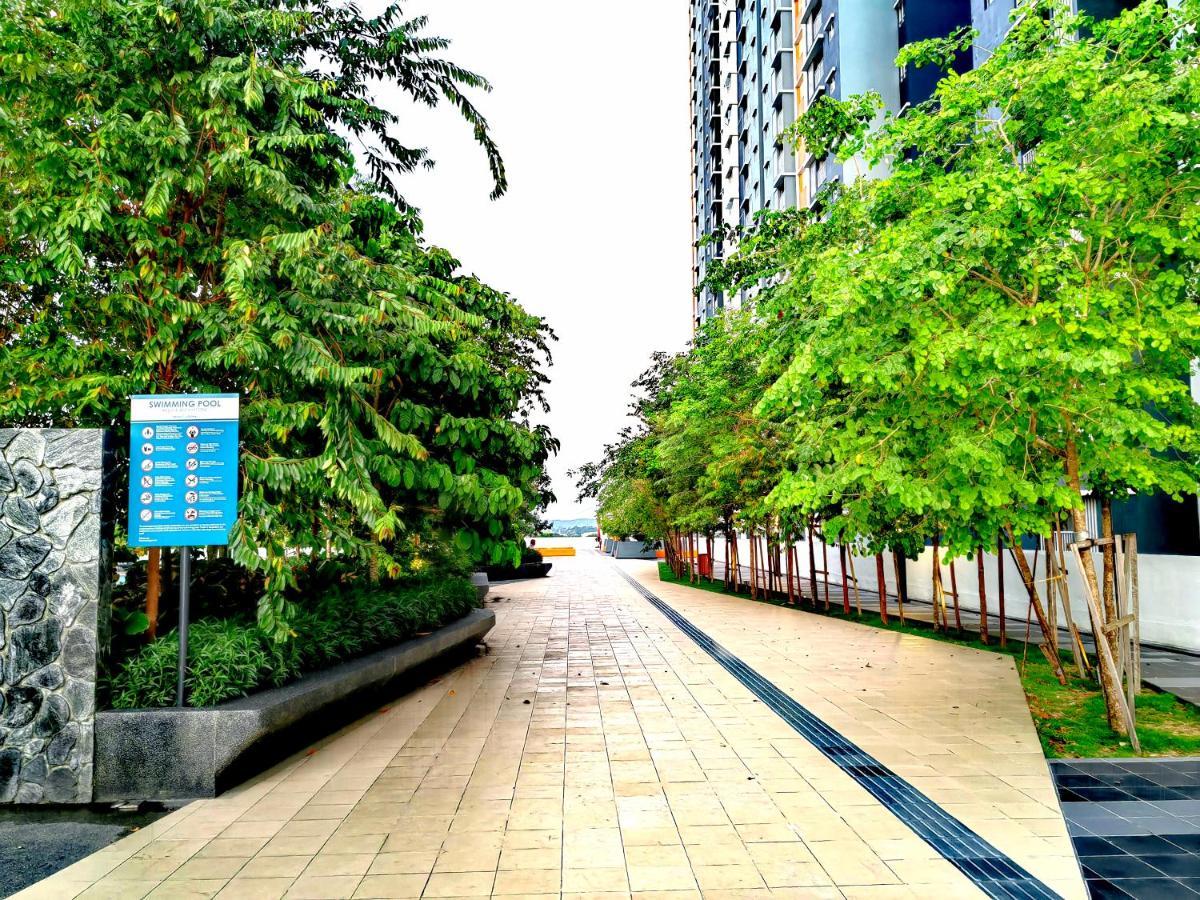 Alanis Residence 7 Pax @ Sepang Klia Kota Warisan Eksteriør billede